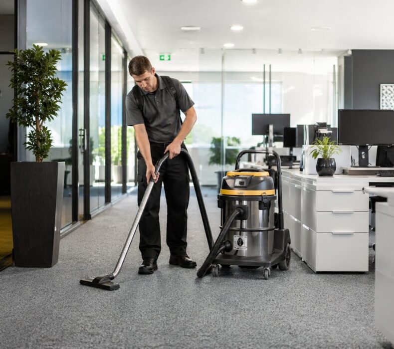 How to Choose the Right Vacuum Cleaner for Business